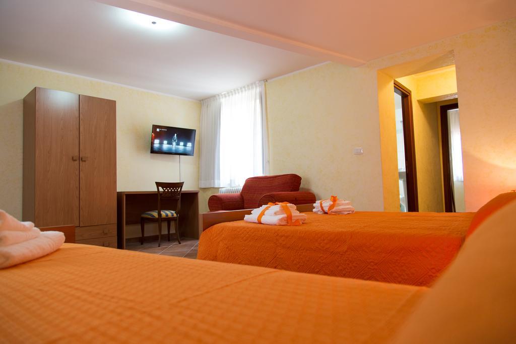Le Stanze Del Re Hotel Lamezia Terme Bilik gambar